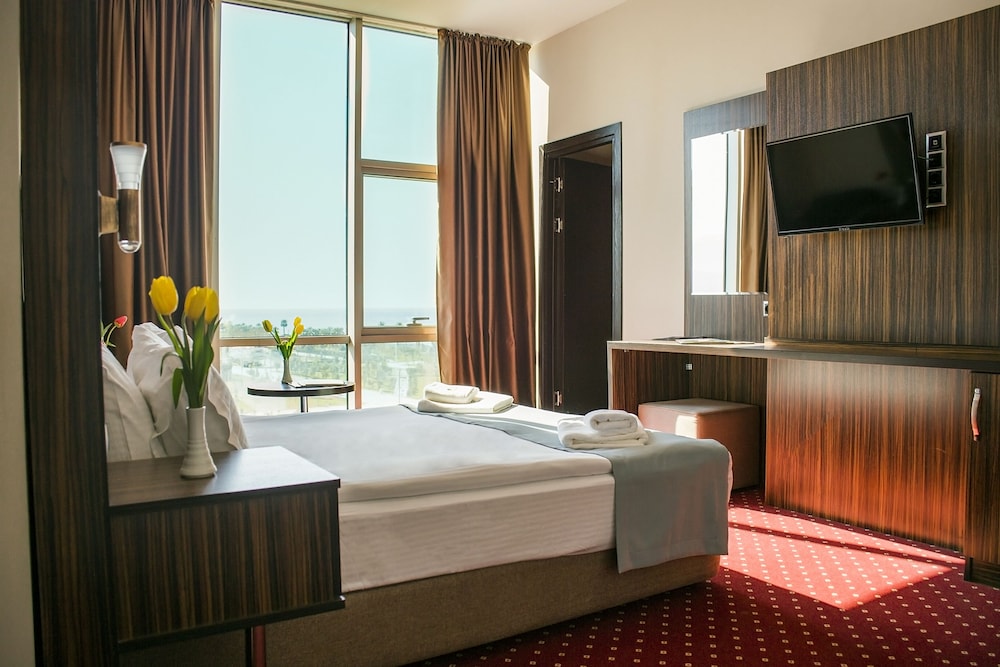 Legend Business Hotel Batumi 10/27