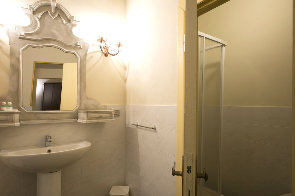 B&B Pantaneto Palazzo Bulgarini 40/42