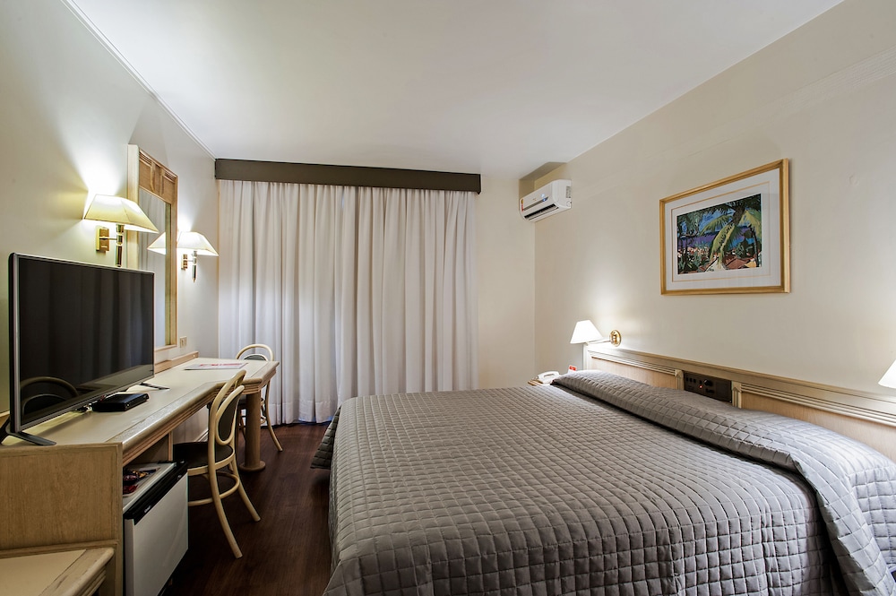 Trevi Hotel & Business 25/67