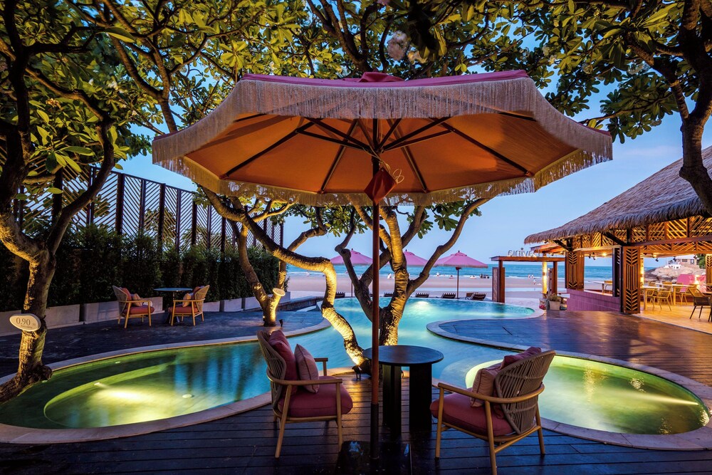 Supatra Hua Hin Resort 8/50
