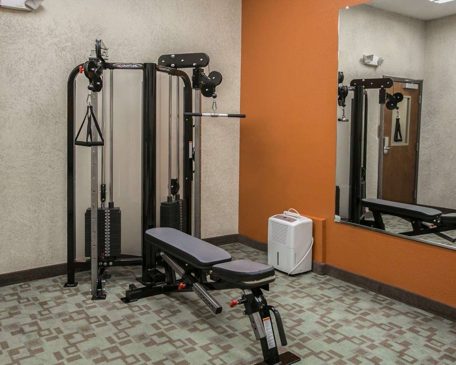 Sleep Inn Suites Highway 290 Nw Freeway 9/24