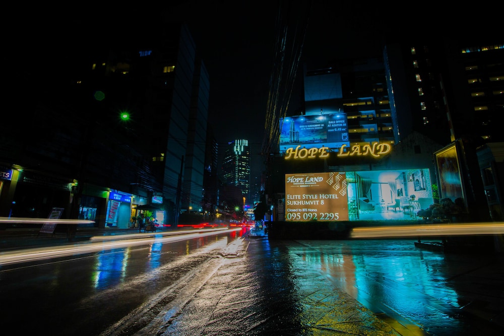 Hope Land Hotel Sukhumvit 24 7/54