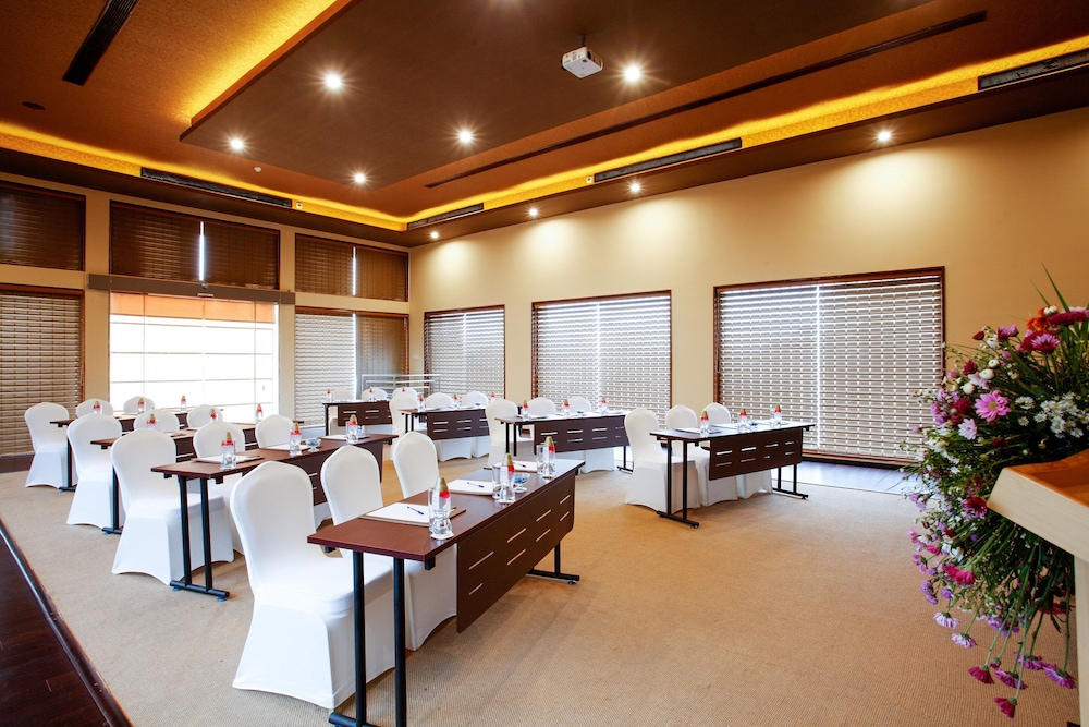 Pullman Bentota Resort & Spa 39/50