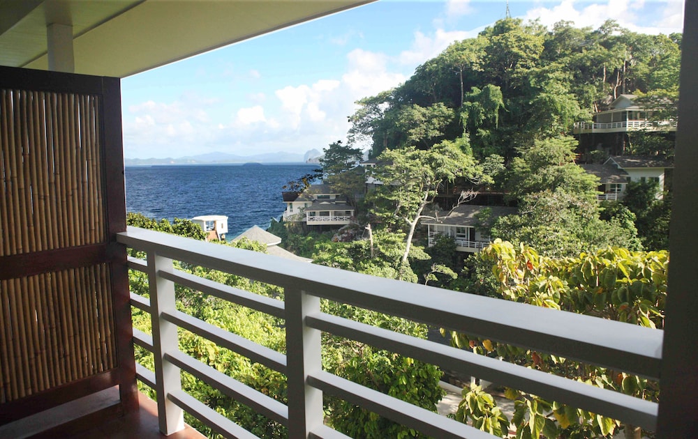 Matinloc Resort 12/68