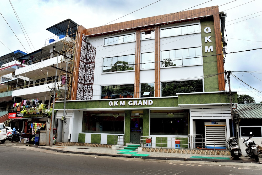 Gkm Grand Hotel 2/50