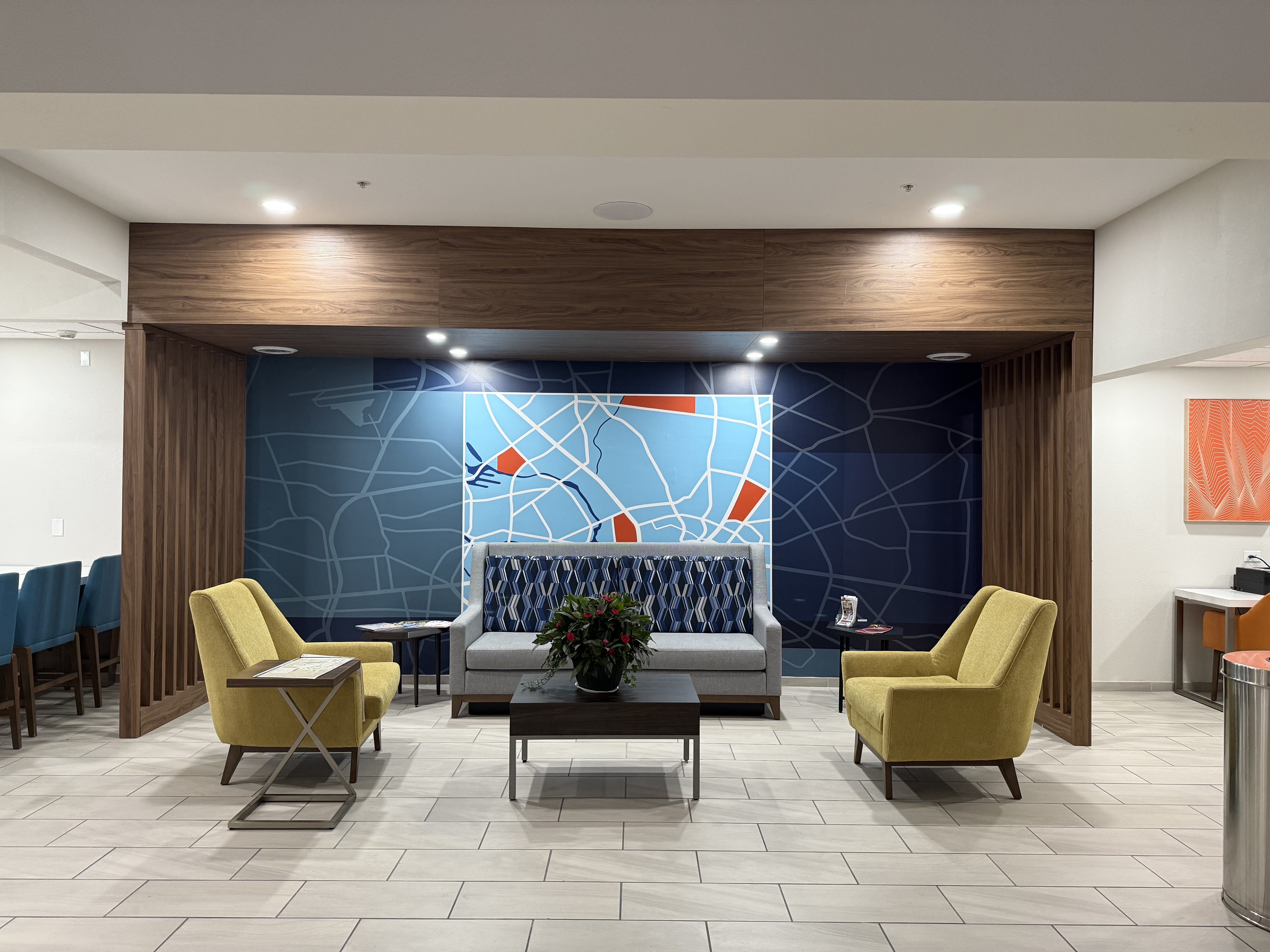 Holiday Inn Express Hotel Suites Loveland 37/56