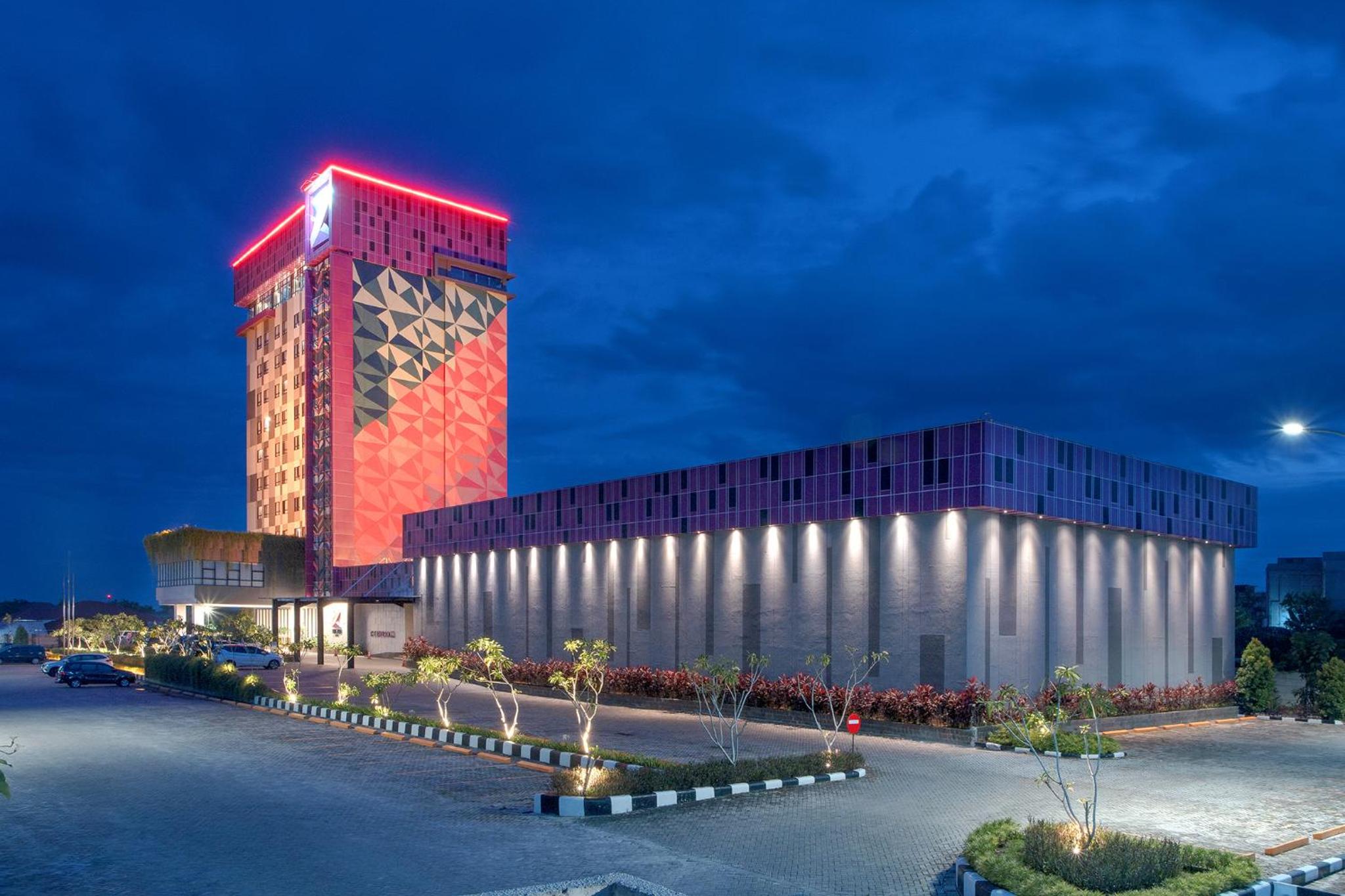 The Zuri Dumai