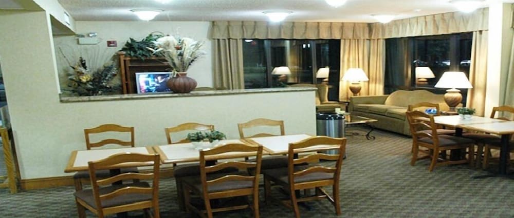Executive Inn 11/13