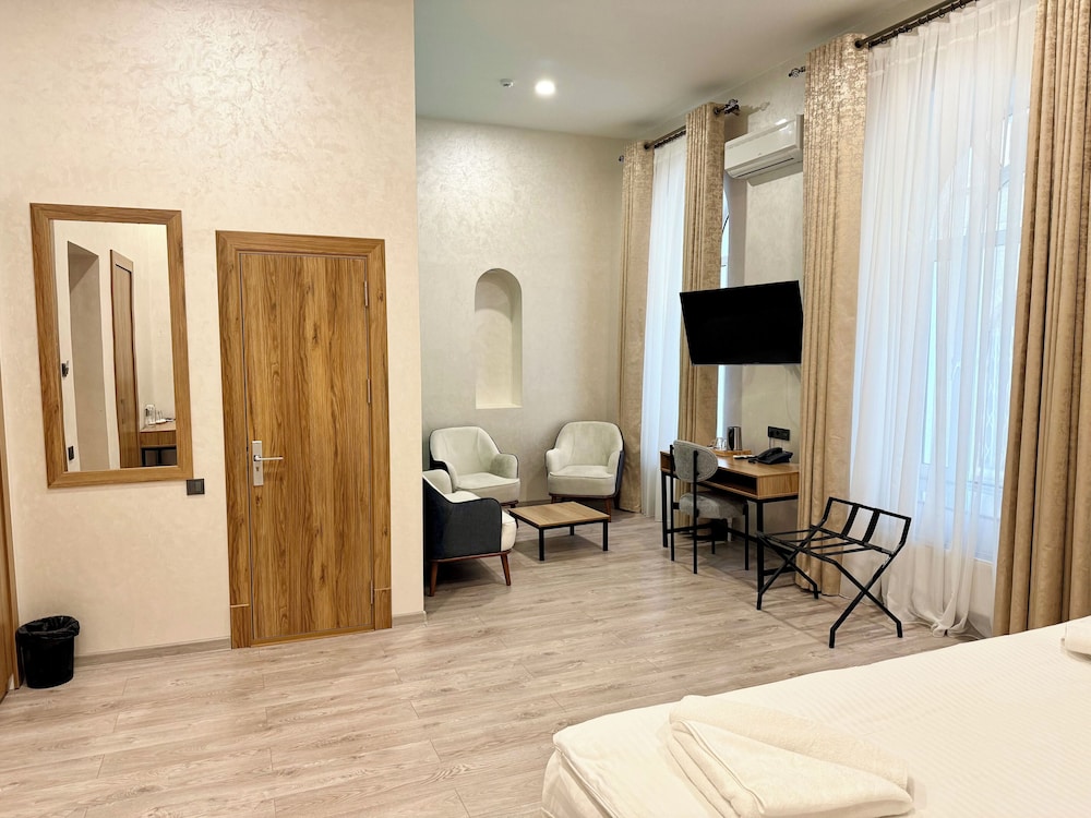Khan Hotel Bukhara Old Town 72/81
