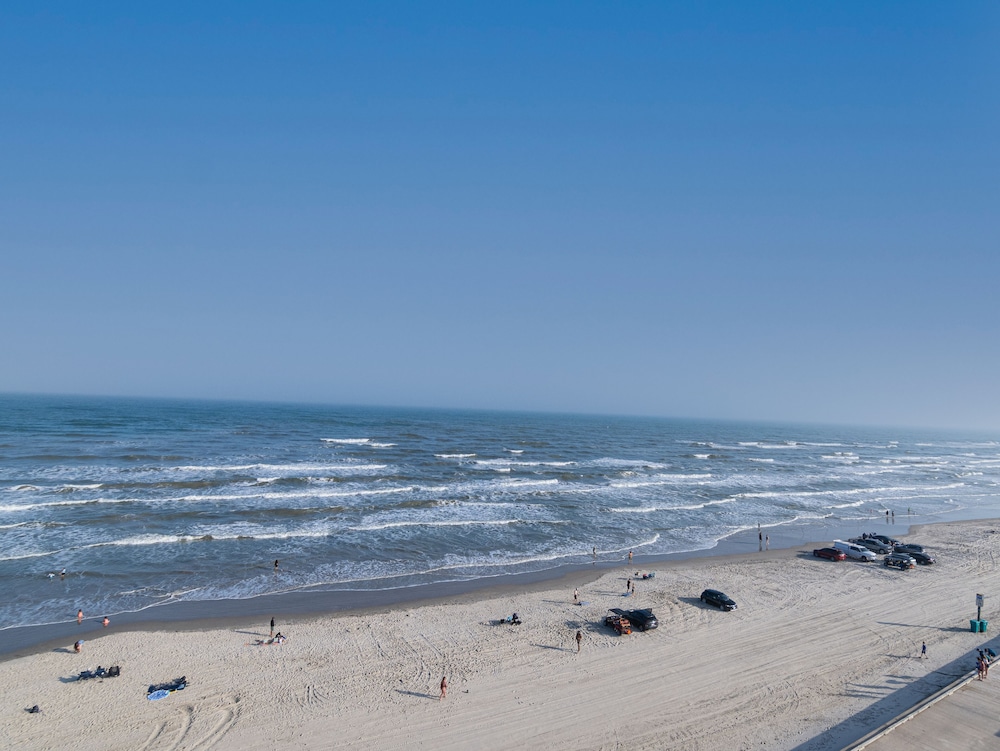 Wyndham Corpus Christi Resort North Padre Island 38/50