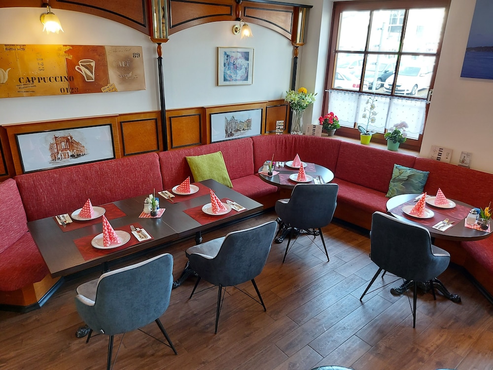 Hotel Konig 47/71