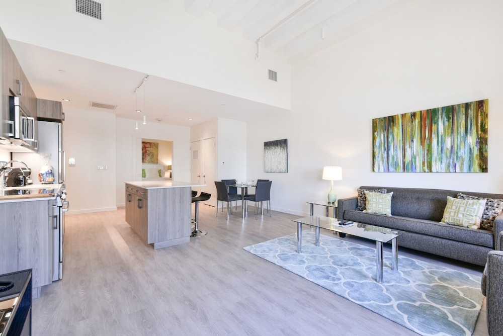 Global Luxury Suites Downtown Boston 34/68