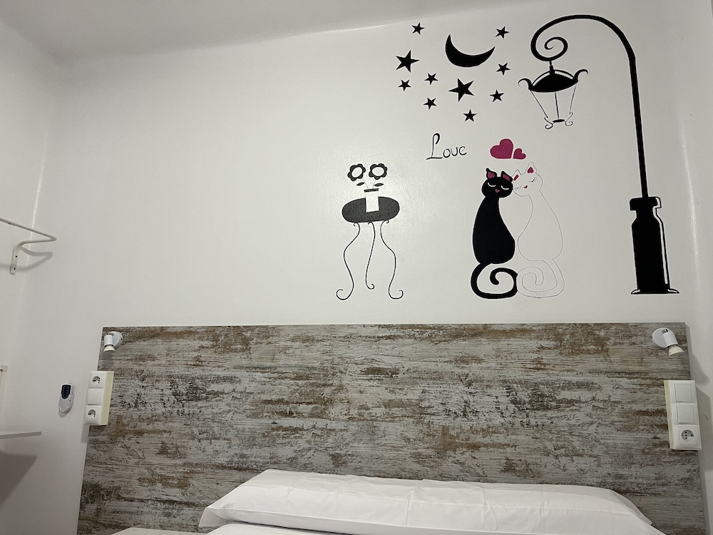 Hostel Almansa 14/50