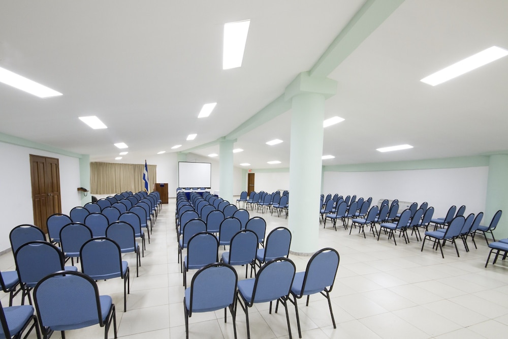 Barcelo Montelimar 37/48