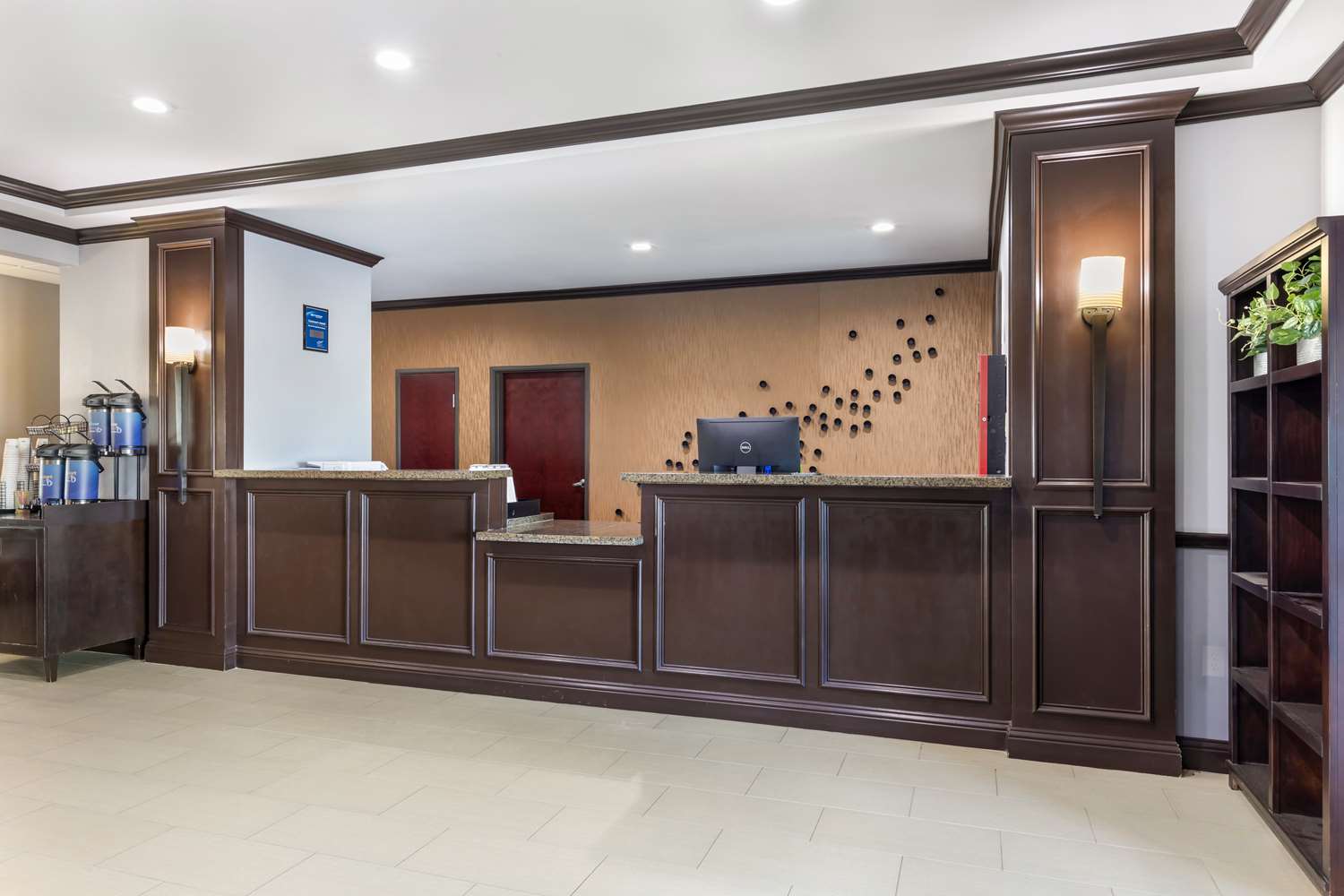 Best Western Carthage Inn & Suites 2/13