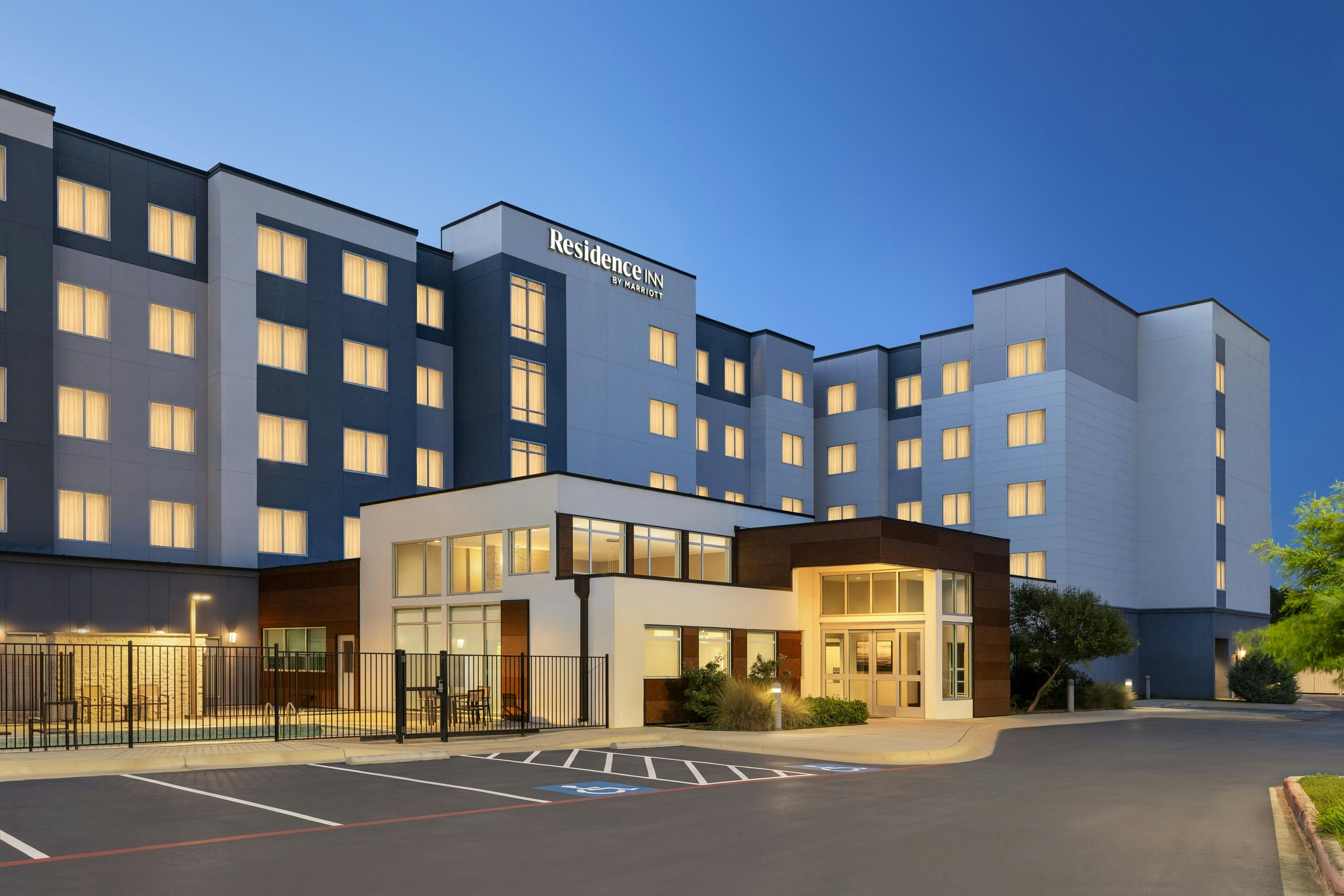 Residence Inn by Marriott San Marcos 14/17