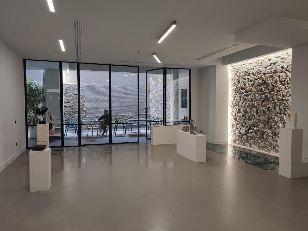 Art Suites Korai 31/40