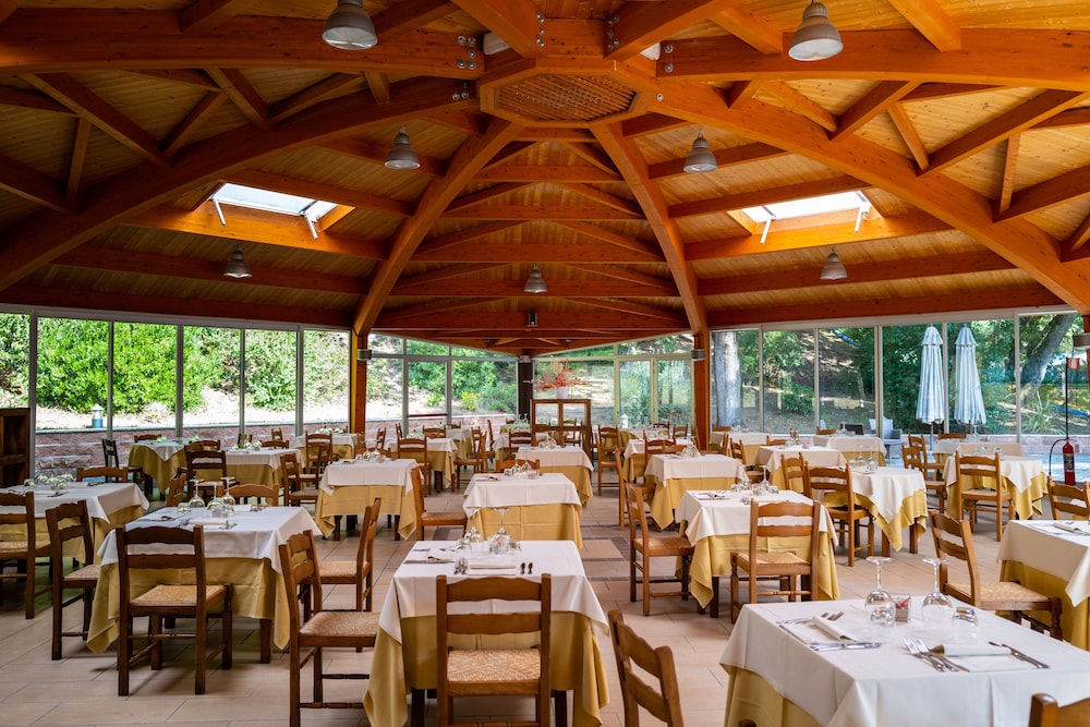 Park Hotel I Lecci 45/62