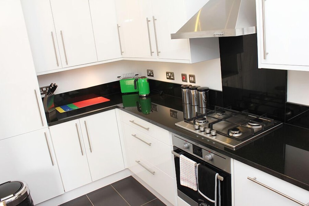 Brentwood Guest House Hotel 49/50
