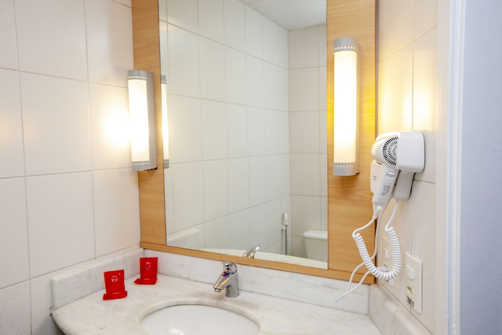 Ibis Recife Boa Viagem 18/65