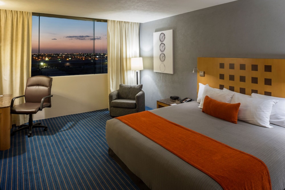 Real Inn Nuevo Laredo 22/56