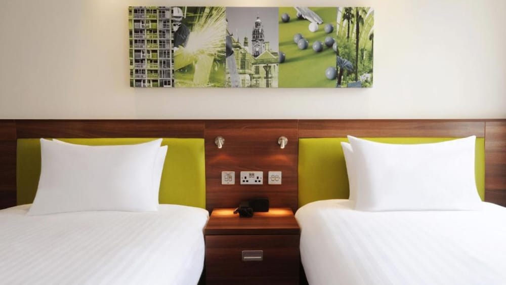 Hampton By Hilton Newport East 11/34