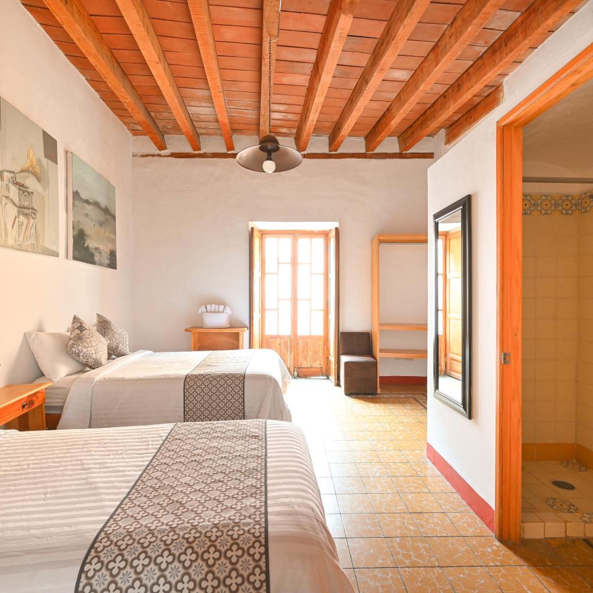 Hotel Meson Cuevano 17/50
