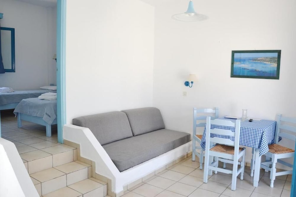 Galeana Beach Hotel 14/28