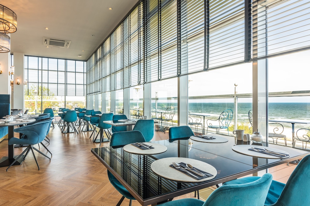 Strandhotel Ahlbeck 38/46