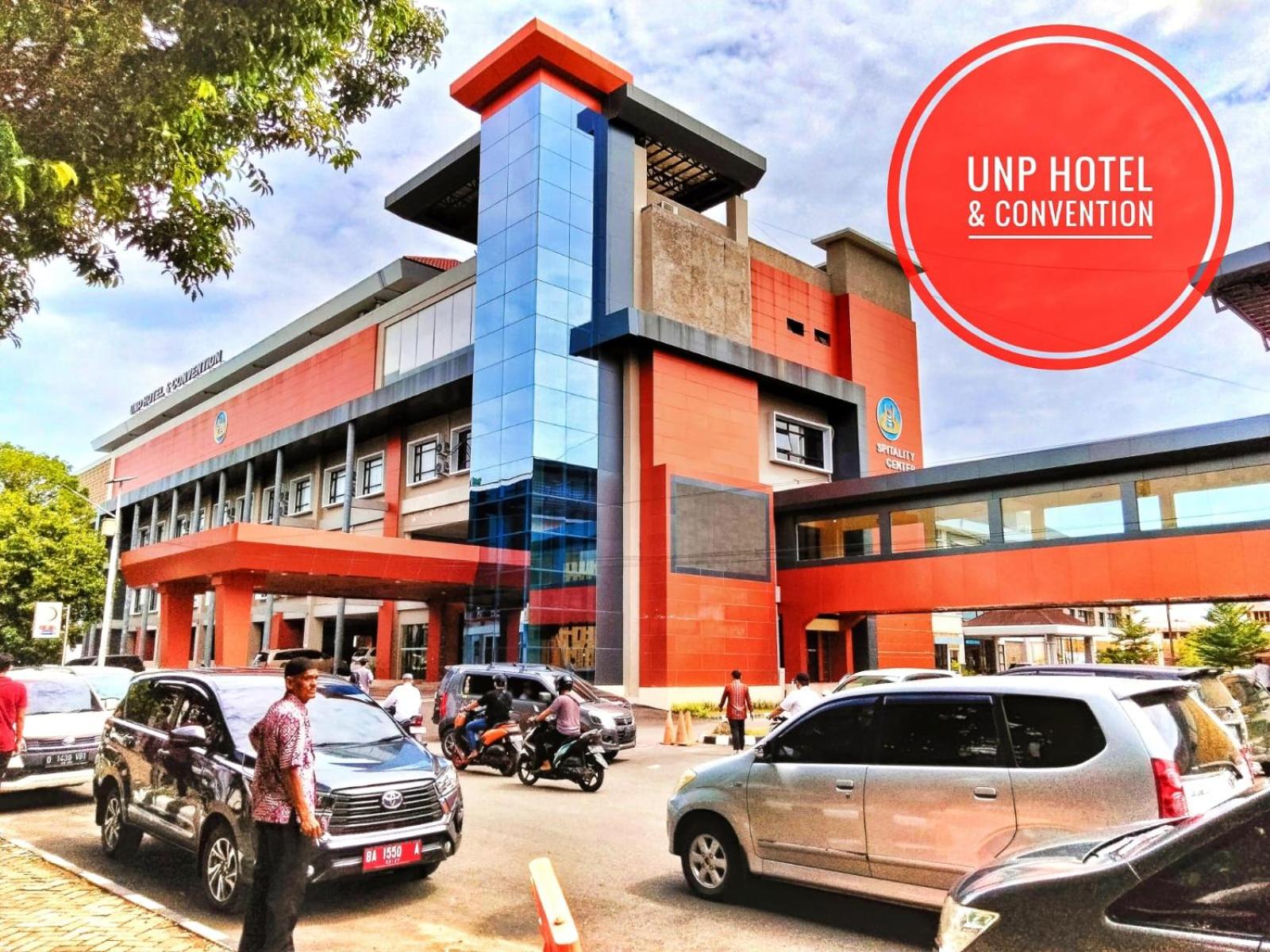 UNP Hotel and Convention Center 32/37