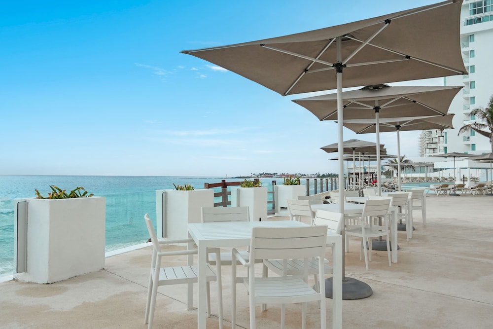 Oleo Cancun Playa All Inclusive Boutique Resort 40/50
