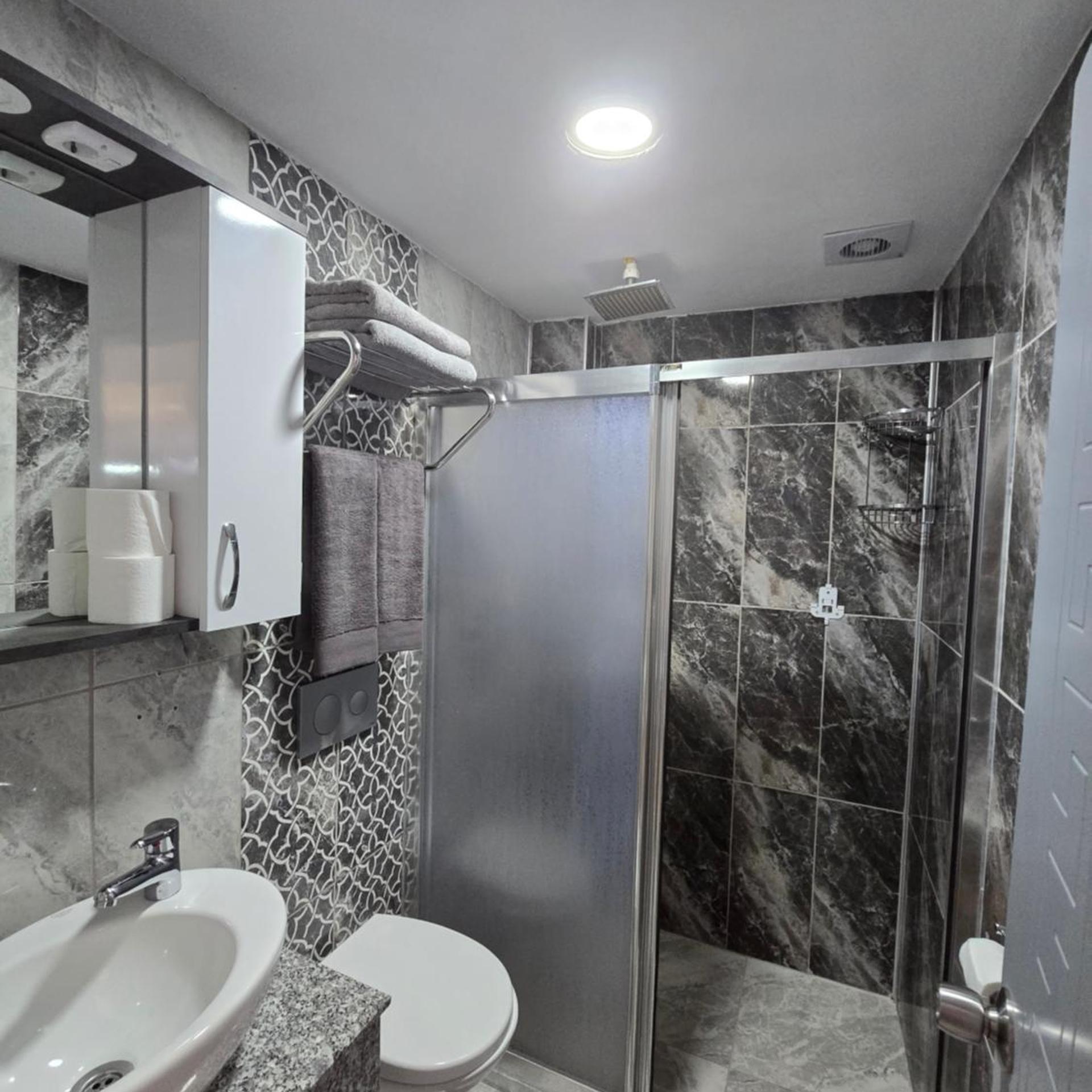 Diamant Otel 49/50