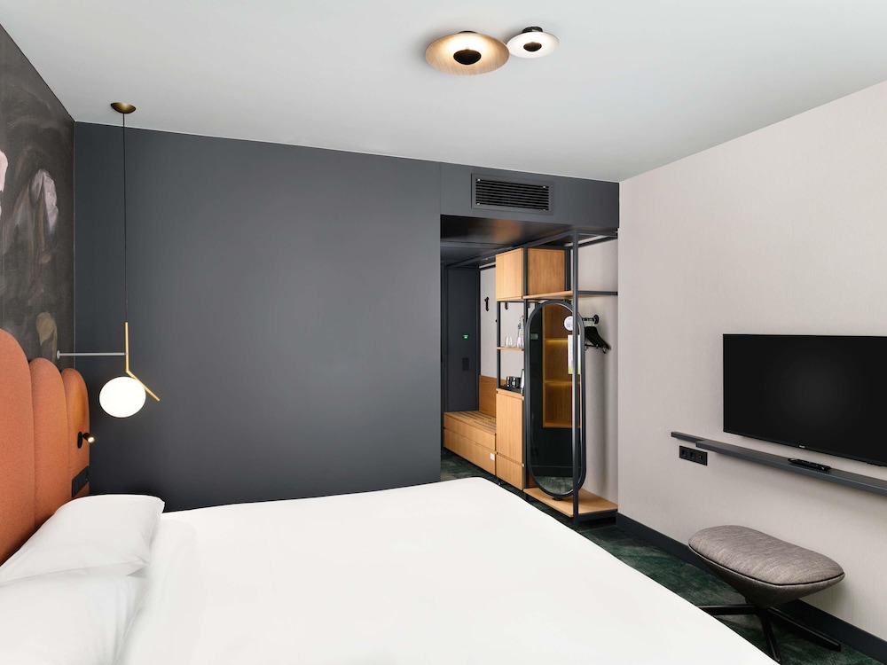 Mercure Debrecen Hungary 16/49