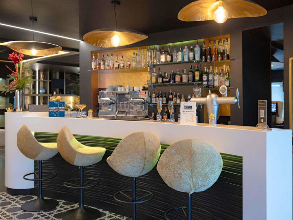 MERCURE ORLEANS CENTRE 44/62