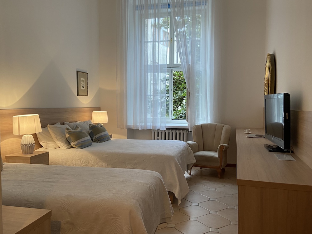 Boutique Aparthotel And Apartments 13/33