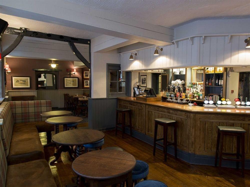 The Old Bell Inn 32/51