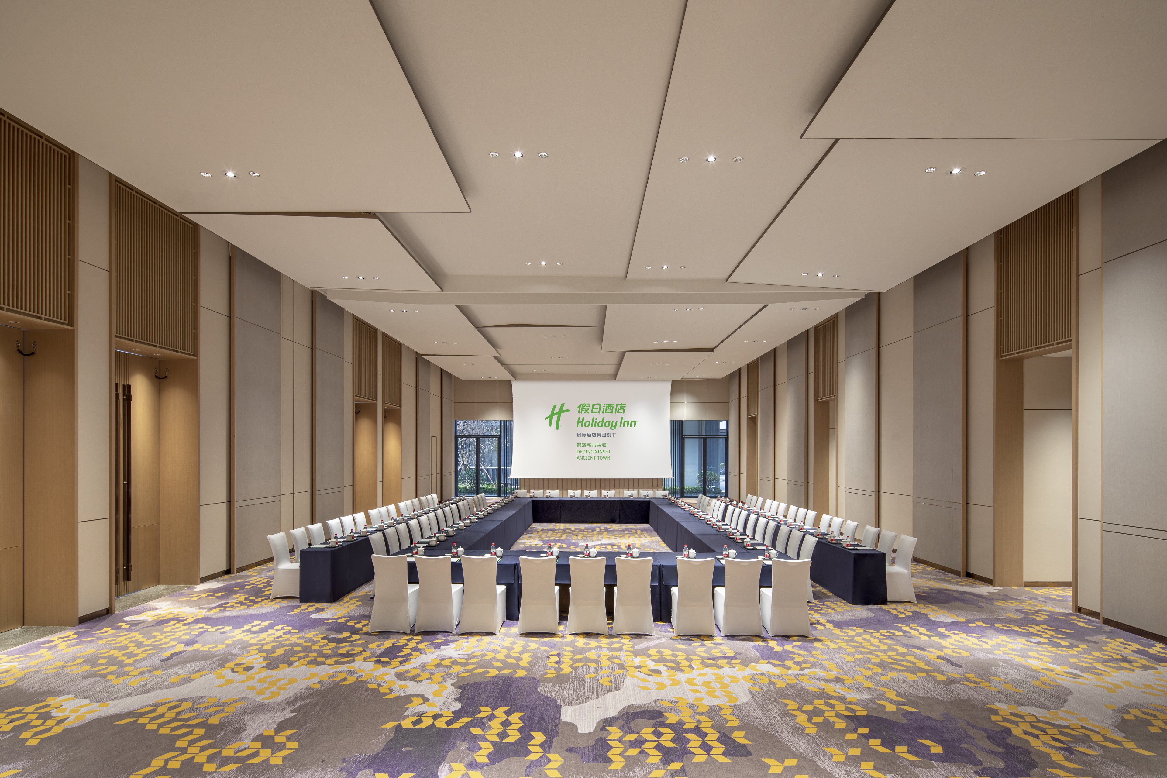 Holiday Inn Deqing Xinshi Ancient Town 27/39