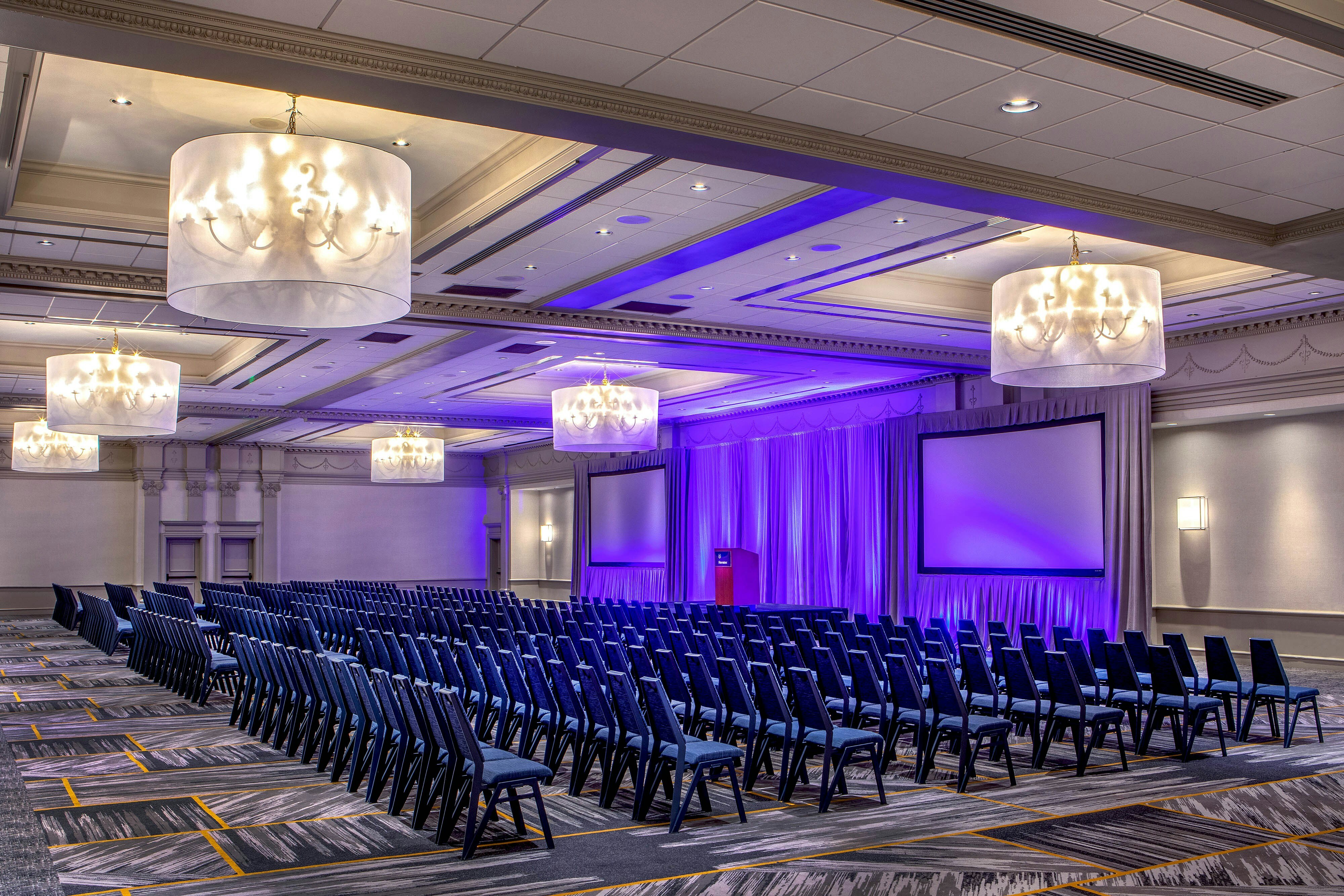 Sheraton Music City Nashville Airport 24/33