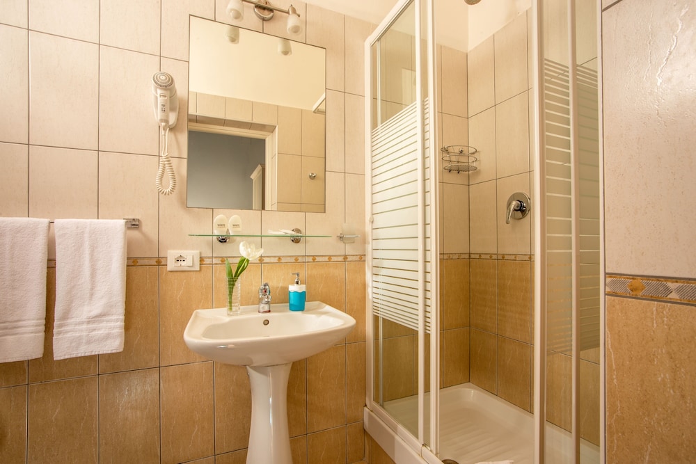 Ottaviano Guest House 32/33