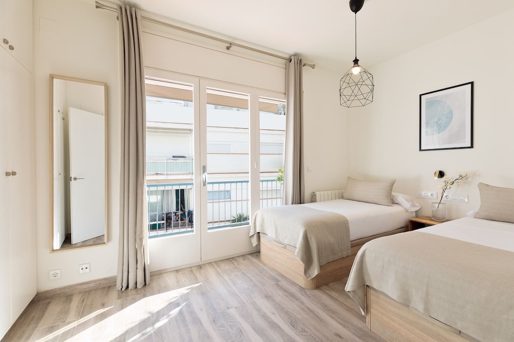 3 BEDROOMS, DUPLEX, SUPERIOR, TERRACE