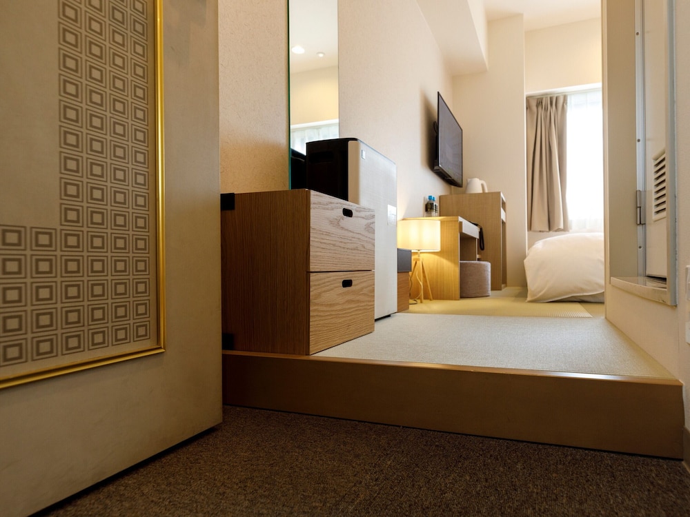 President Hotel Hakata 66/66