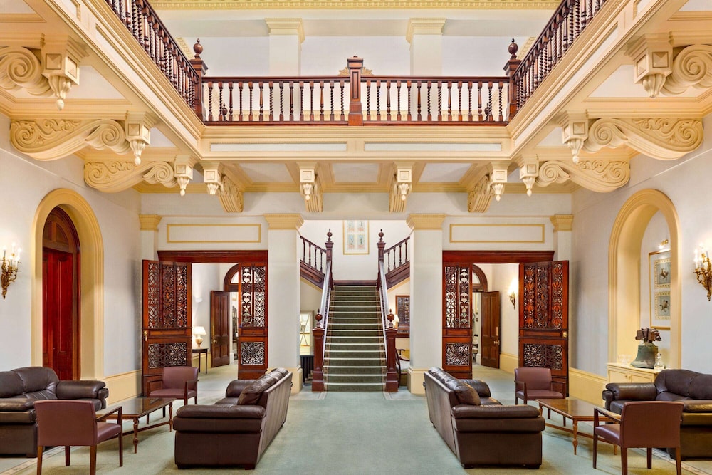 Trenython Manor 58/59