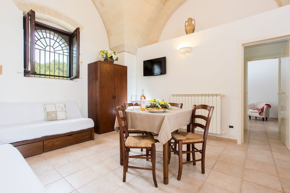 Tenuta Del Barco 27/48
