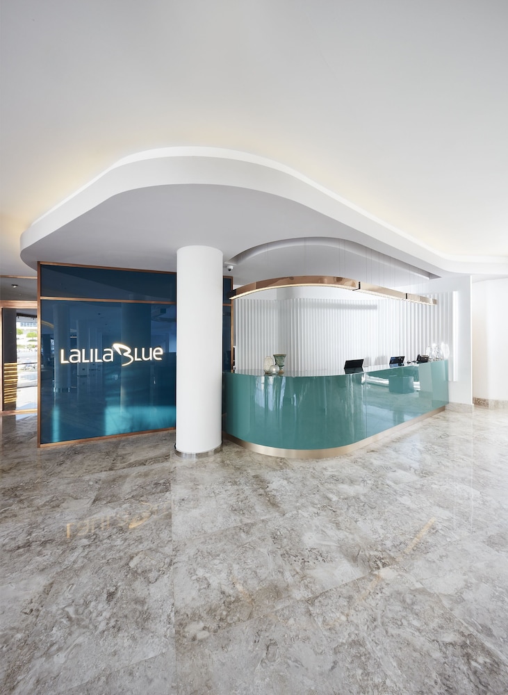Lalila Blue Suites 72/73