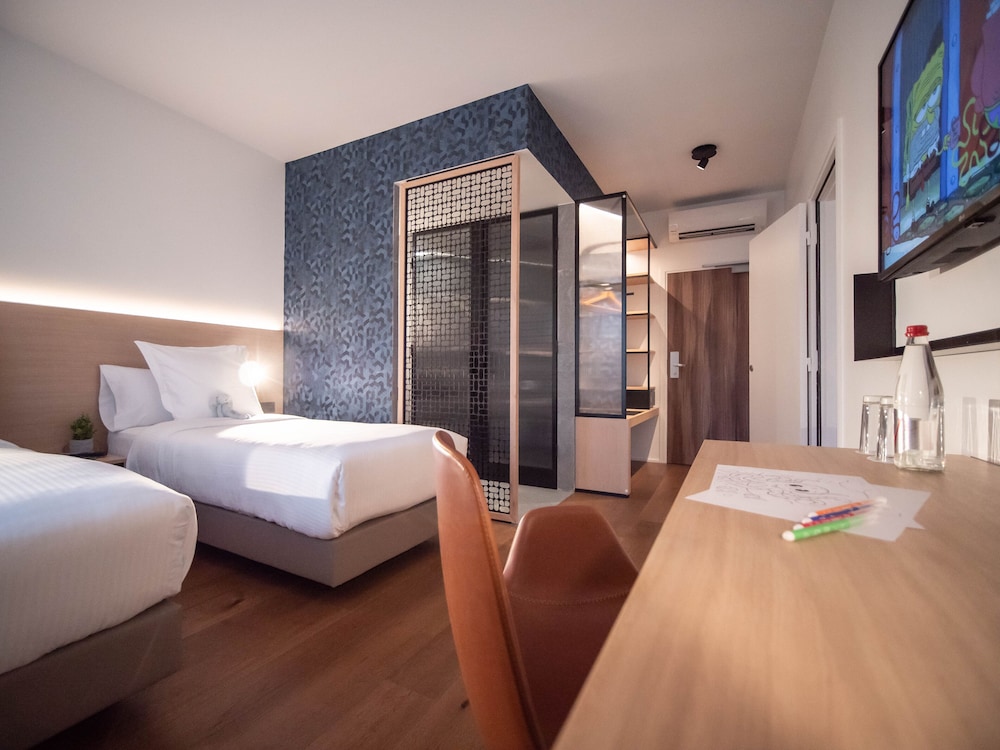 2 Bedrooms, Premium, 2 Queen Beds
