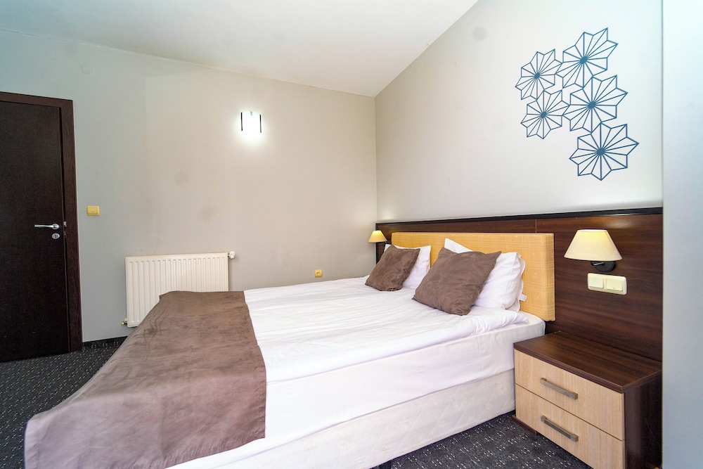MPM Hotel Guinness 13/50