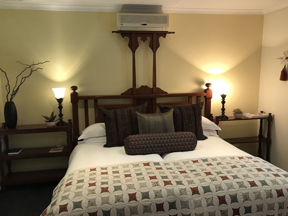 The Crown Guesthouse 14/50