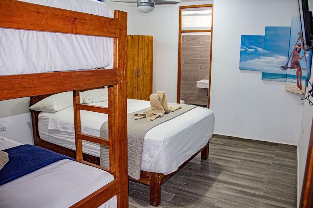 Hotel Costa Blanca de Mancora 12/50