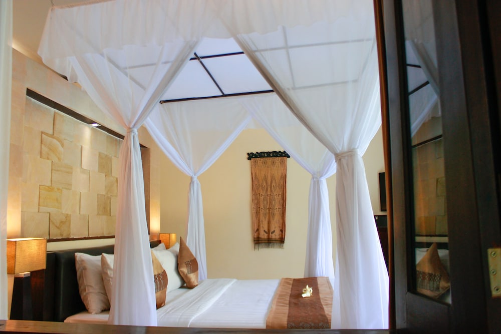 Maya Sayang Pool Villa 11/50