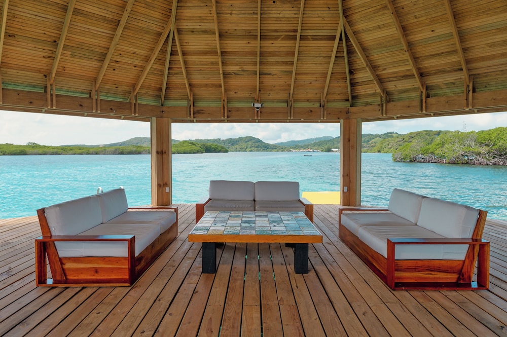 Barefoot Cay Resort 40/67